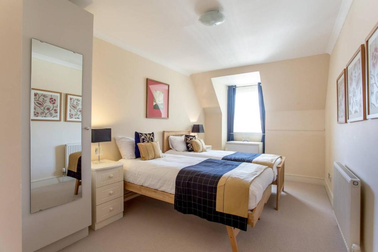אדינבורו Joivy Inviting Apartment Near Leith Walk מראה חיצוני תמונה